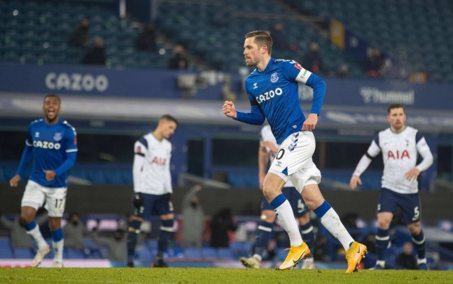 出无与伦比 出无与伦比